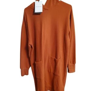 Women's WHO WHAT WHERE Orange Sweater Size Large